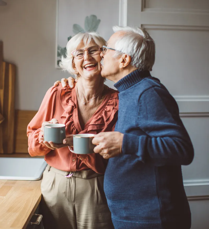 happy-senior-couple-apt happy senior couple apt